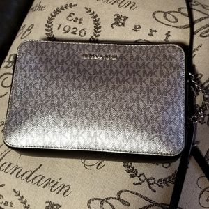 Michael Kors crossbody